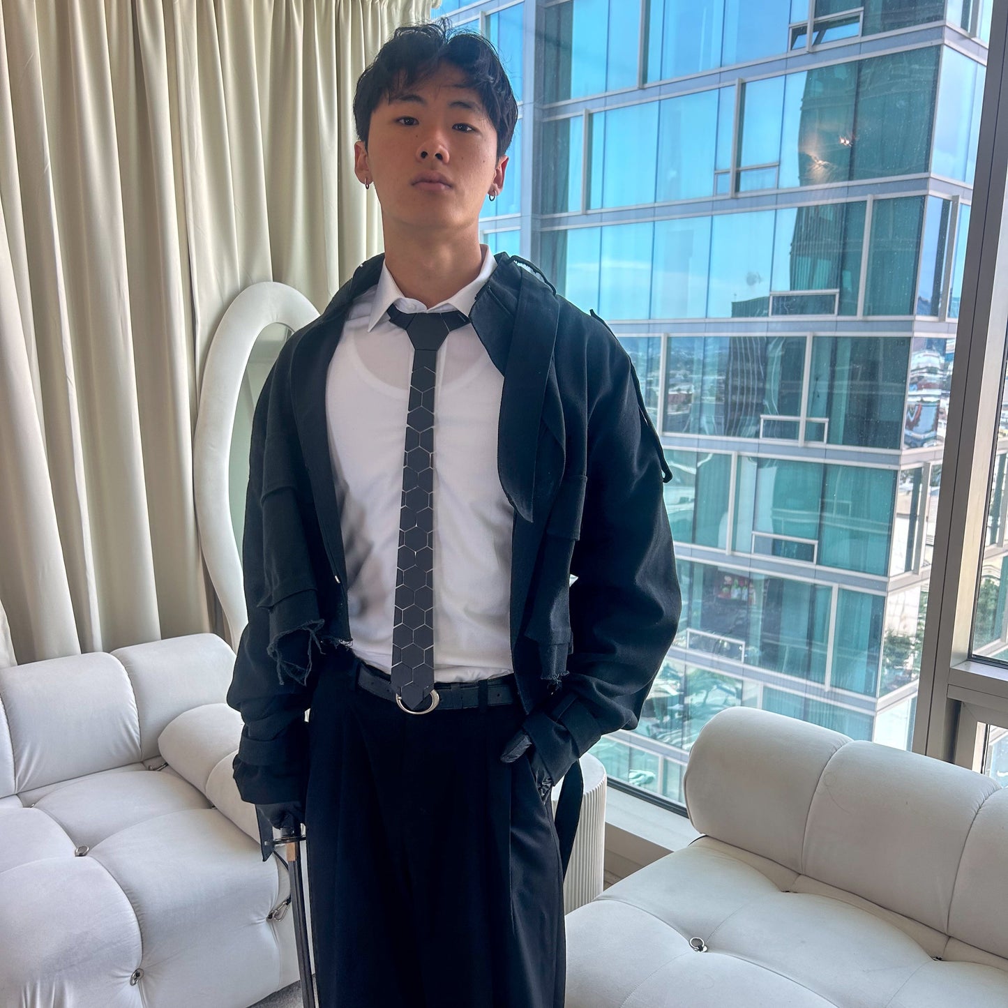 Black Aura Tie